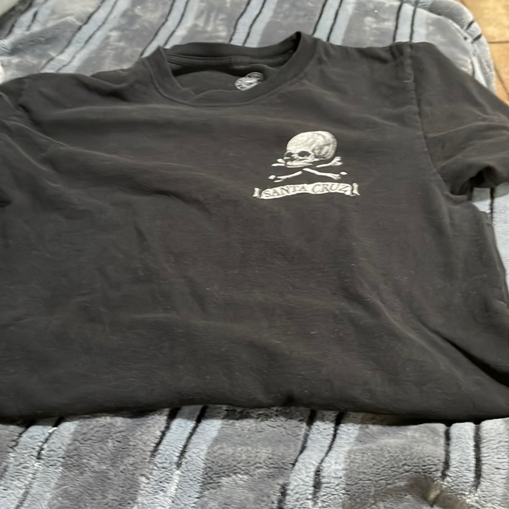 Santa Cruz t shirt
